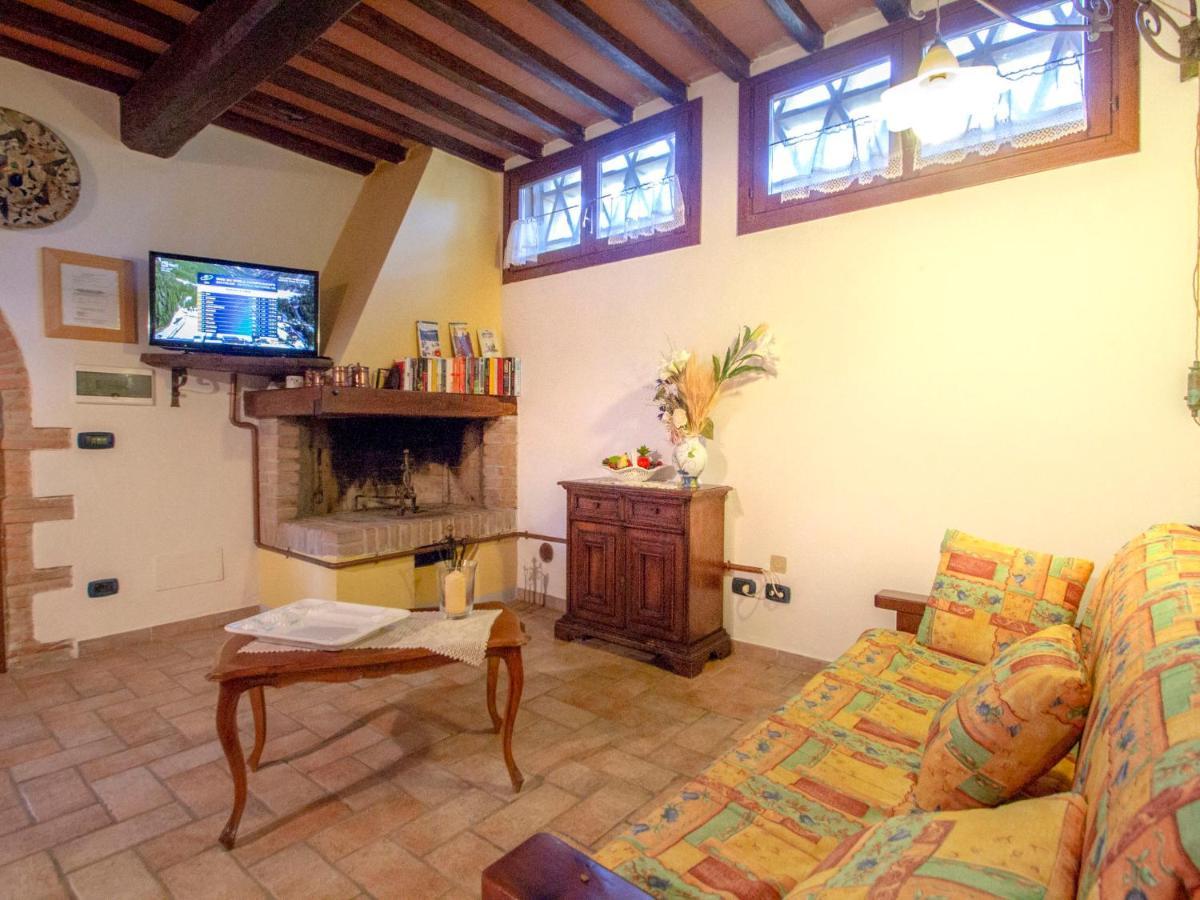 Holiday Home Capanna Di Sopra By Interhome Castellina Scalo Eksteriør bilde